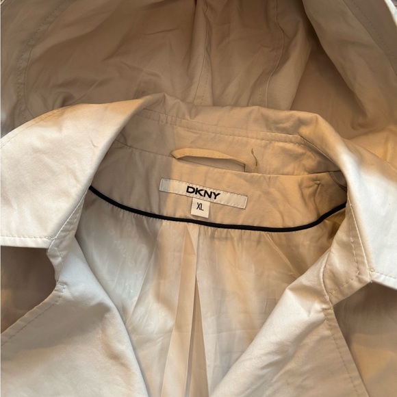 DKNY Cotton Blend Double-Breasted Trench Coat - Sand/Beige - XL (removable hood) - Picture 6 of 10